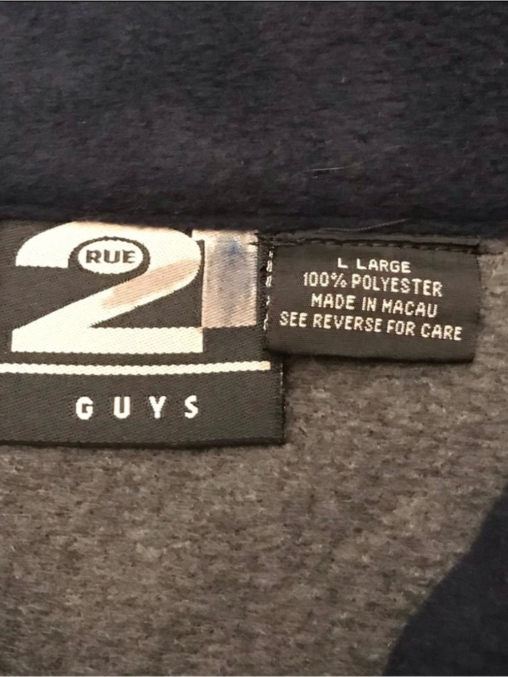 Fleece Vest Rue 21 - Picture 4 of 4